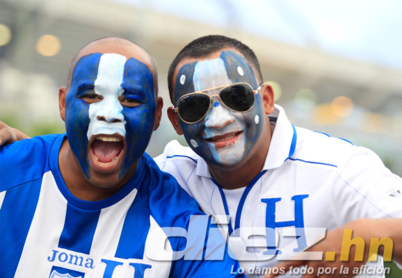 Ambiente de los hondureños en el Sun Life de Miami.