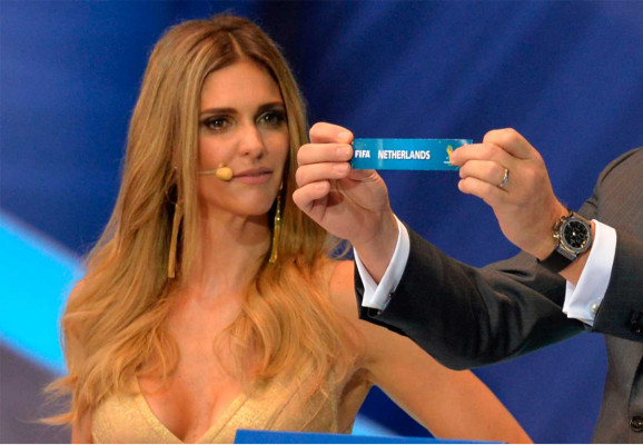 Brasil empezó ganando el Mundial con la presentadora Fernanda Lima.