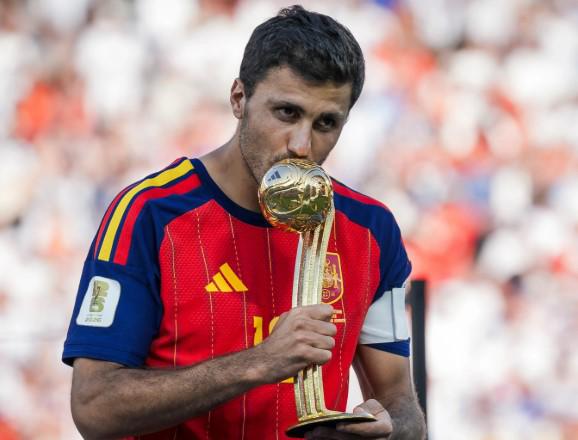 La segunda oferta del Barça por Rodri; el contrato y salario que acordaron