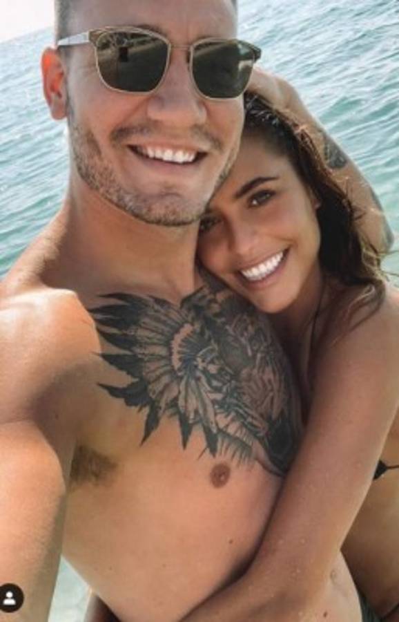 Las confesiones de escándalo de Bendtner: Futbolistas prefieren pagar a trabajadoras sexuales