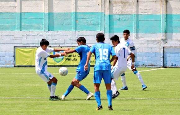 Sub-17 de Honduras logra su primer triunfo en triungular disputada en Guatemala; legionario Nayrobi Vargas anota