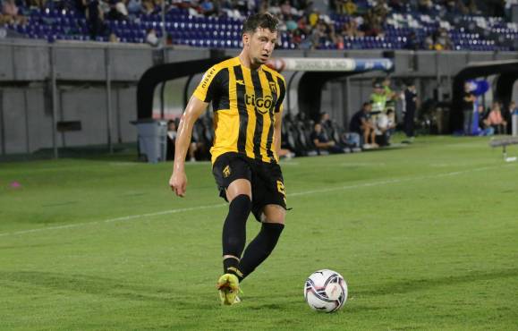 Enrique Borja: “En Paraguay me tocó pelear campeonatos, salir campeón, jugar copas internacionales y también luchar el descenso.