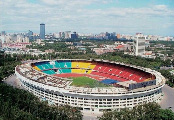 China quiere albergar un Mundial: Los estadios de otro mundo con los que meten presión