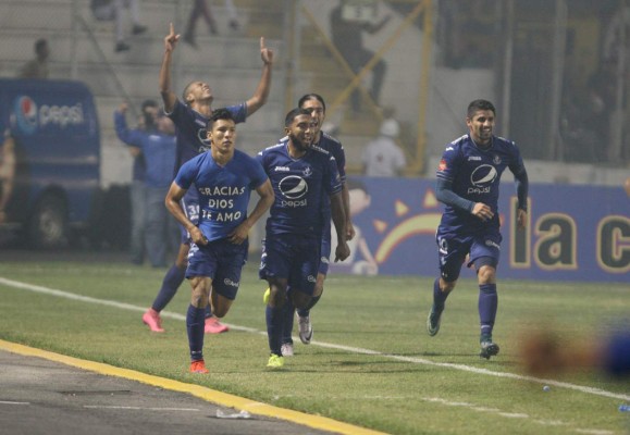 Las imágenes que no se vieron por la TV del Motagua-Olimpia