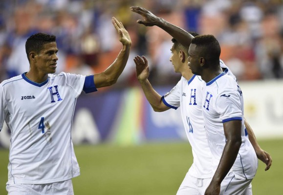Honduras debuta ante Belice con autogoles