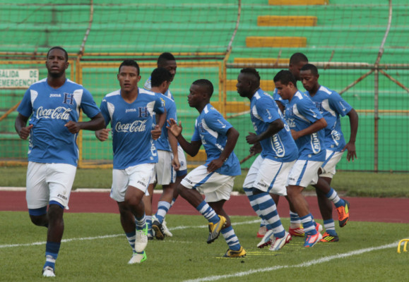 Honduras inició su preparación para choques ante Panamá y Canadá.
