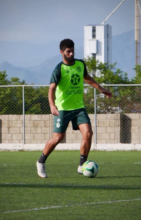 20 futbolistas que creíste retirados, pero jugarán en la Liga de Ascenso de Honduras en esta temporada