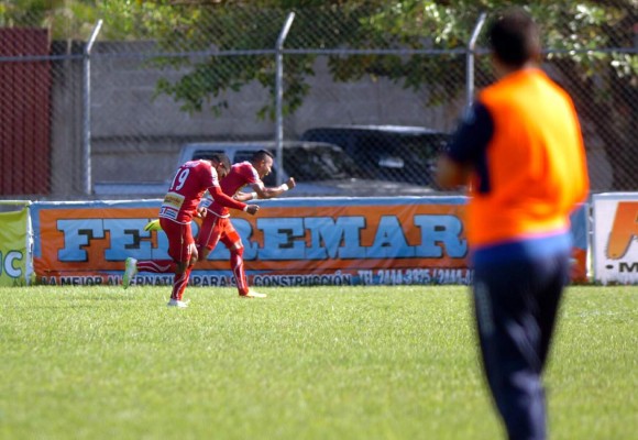 Las imágenes curiosas que nos dejó la jornada 16 en Honduras