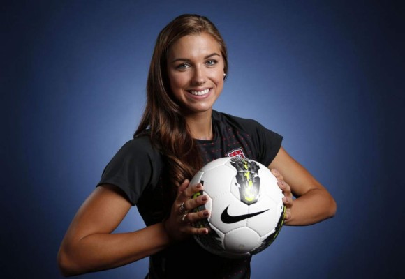 FOTOS: Alex Morgan, la diva del fútbol que admira a Messi