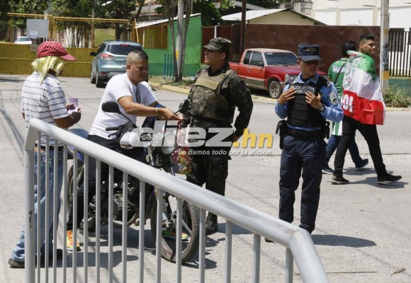 EN FOTOS: Tremendo ambiente en el Yankel para el Marathón-Real España