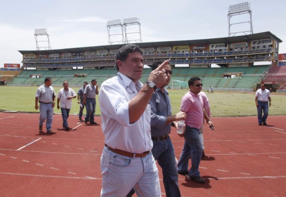 Fotos: Luis Suárez vuelve al estadio Olímpico, un lugar donde vivió grandes momentos con Honduras