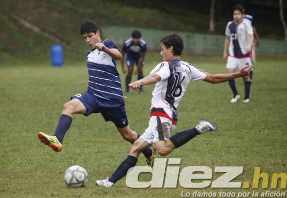Las mejores imágenes de la semifinal del torneo de escuelas bilingües
