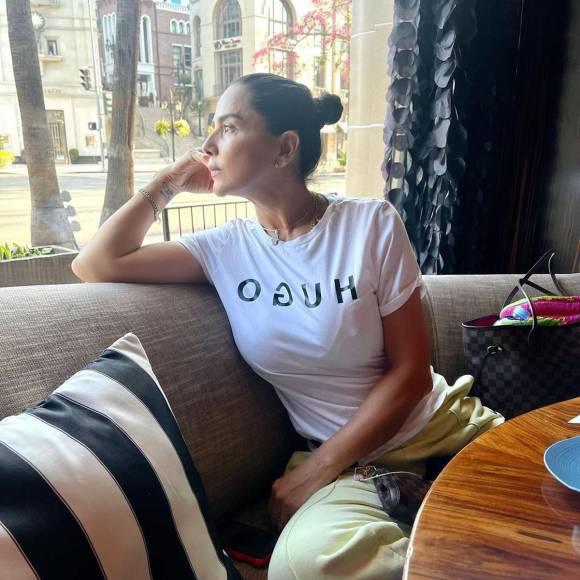 Tiene una vida lujosa: ¿Quién es la polémica mamá de Carlos Salcedo que lo acusó de matar a su propia hermana?