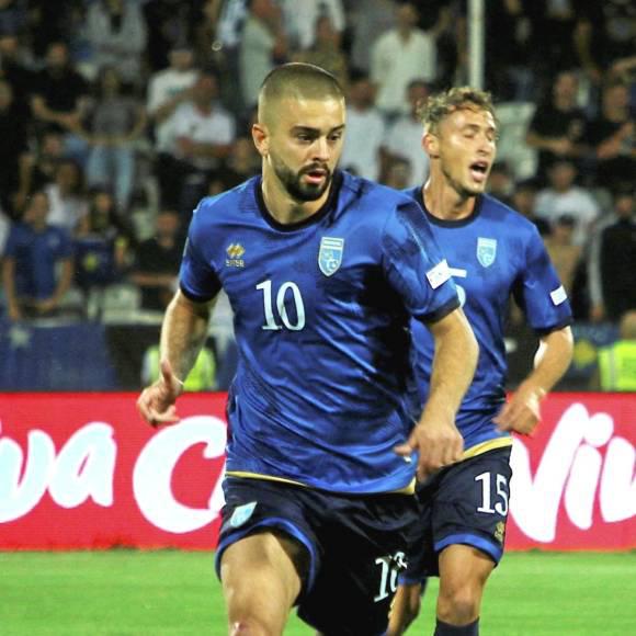 “Te romperé las piernas, arruinaré tu carrera”: expulsa y amenaza a jugadores de selección tras irse de fiesta