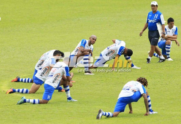 ALARMA: Posibles bajas y buen ambiente; así vive Honduras antes del duelo vs Panamá