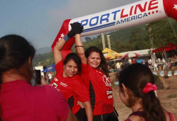 Las mejores imágenes de ambiente previo al DIEZ X-Run 2014