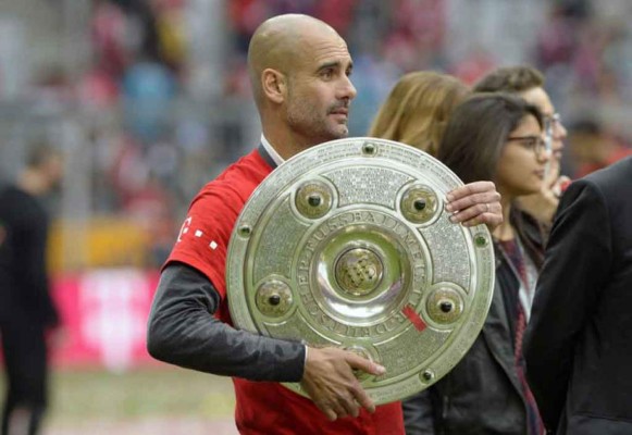 Celebraciones de los campeones por el mundo