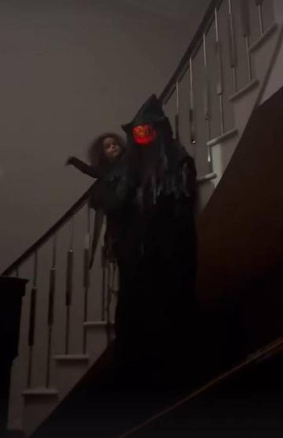 Brujas, fantasmas y calaveras: así luce la mansión del terror de Cristiano Ronaldo para Halloween