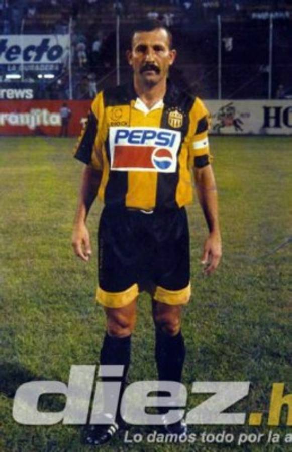 EL 11 ideal de todos los tiempos en Real España para el expresidente Mateo Yibrín