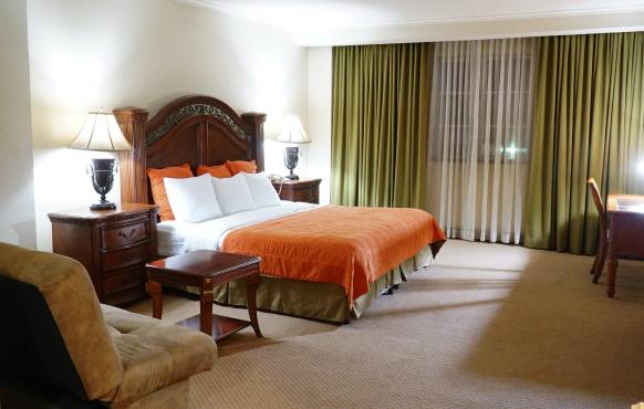 Otro problemón: Fenafuth recibe demanda millonaria por parte de reconocido hotel de San Pedro Sula