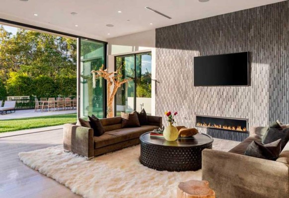 ¿A qué se dedica? La mansión de $10 millones que se compró el hijo de Beckham y su mujer