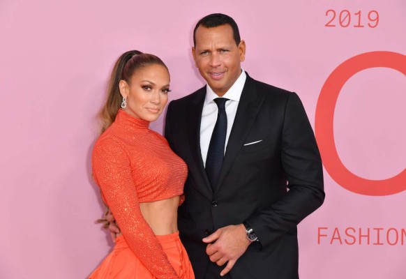 Alex Rodríguez acepta que todo se acabó y su reacción tras ver que Jennifer Lopez lo cambió rápidamente
