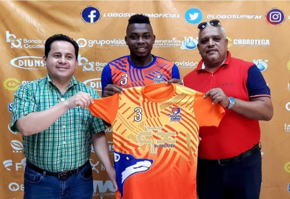 Hondureños que podrían ser legionarios en enero y otras operaciones que se darían en Liga