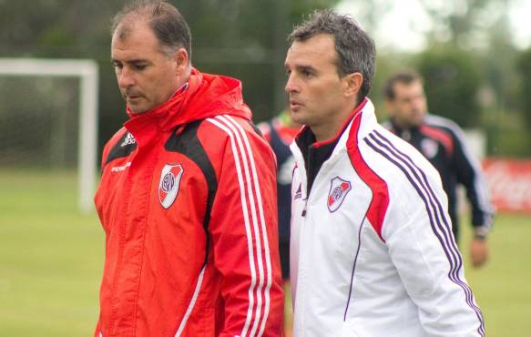 Campeón con River y delivery en pandemia: La particular historia de Javier “El Mono” Claut, la mano derecha de Lavallén que dirigirá a Olimpia en el clásico ante Motagua