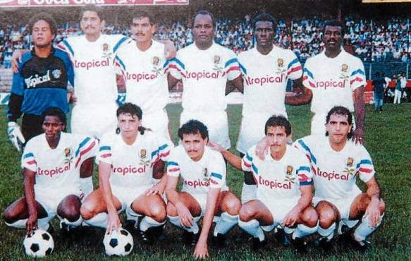 10 años después: Real España y Olimpia a su agarrón número 11 en finales. ¿Quién ha sido el rey?