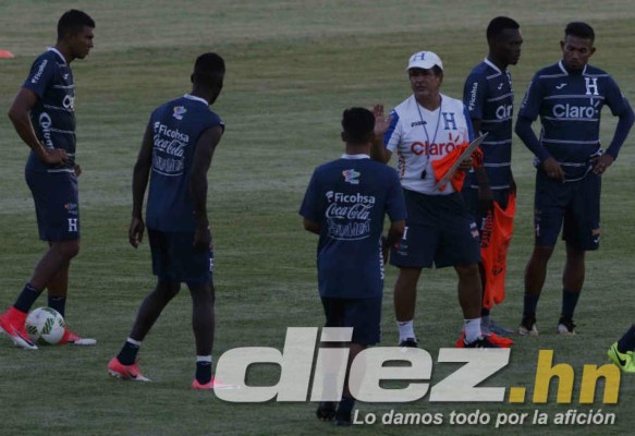 ¡BROMAS Y RISAS! Así fue el entreno de Honduras pensando en México