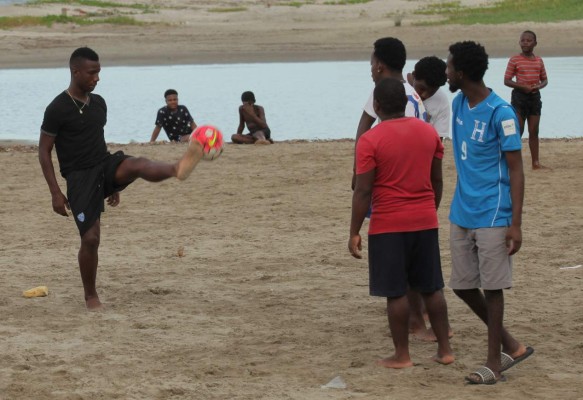 Así fue el último rol en cayuco de Darixon Vuelto antes de marcharse a Francia