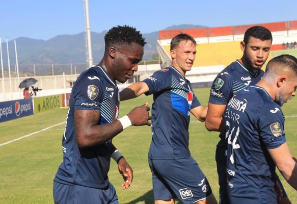 Una hasta con público: Las ligas de fútbol que se mantienen activas a pesar del Coronavirus&nbsp;&nbsp;