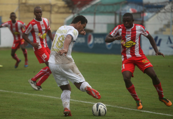 Olimpia 2-0 Vida y Motagua 0-1 Real Sociedad finalizo La Primera jornada de la Liga Nacional