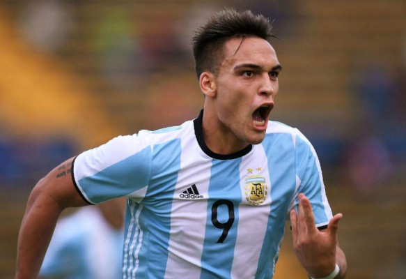 ¡Un 11 desconocido! Así sería la alineación de Argentina para enfrentar a Brasil