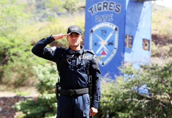 Policías, albañiles, barberos, pintores y pescadores... ¡La otra profesión de los futbolistas hondureños!