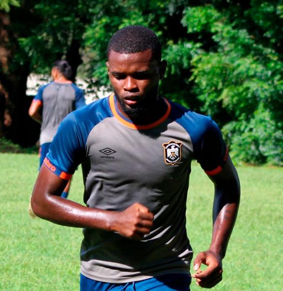Fichajes: Sacudida en Honduras, Real Sociedad rescinde al DT italiano y Edwin Rodríguez es noticia