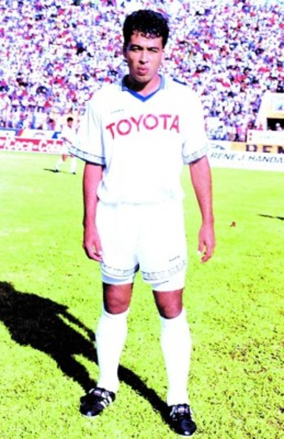 Las 10 mejores camisas que ha sacado el Olimpia en los últimos años