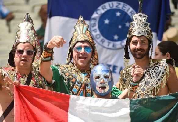 Ambiente en Fortaleza previo al Holanda-México