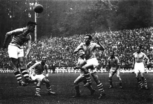 Liverpool y Arsenal quedaron muy lejos: ¿Quién es el equipo más invencible de la historia?