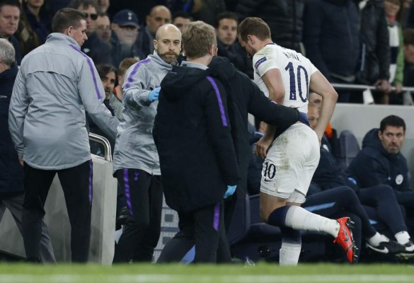 Lo que no se vio en TV: El hincha que se metió en el Tottenham-City a lo 'Rasquiña'