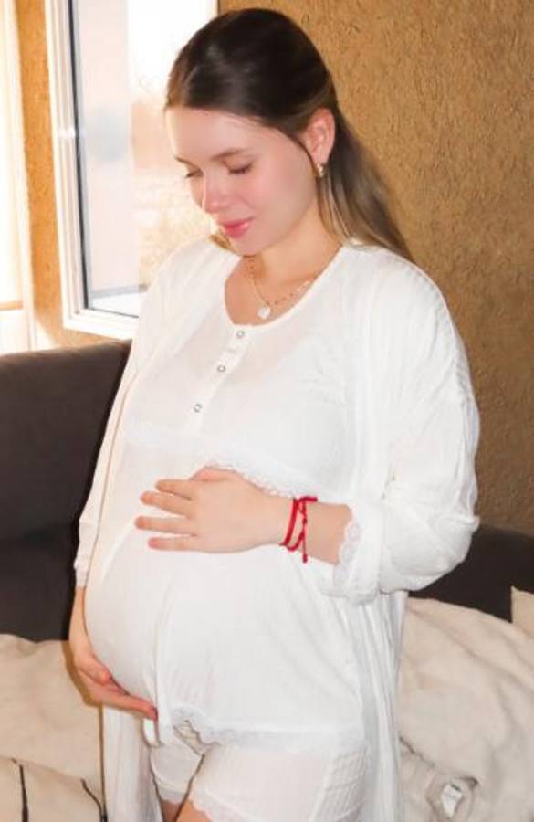 La historia de amor de Agustín Auzmendi con Cecilia García: así lo flechó la hondureña y hoy recibieron el mejor regalo de sus vidas