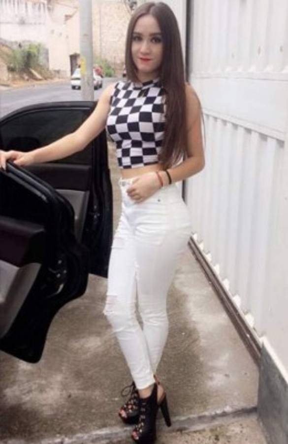 Ella es Lissy Ayala, la encantadora aficionada del Olimpia