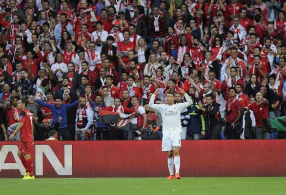 Real Madrid derrota al Sevilla y gana la Supercopa