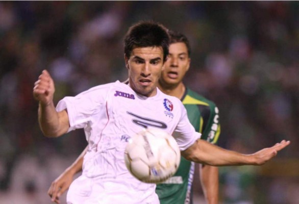 ¡Uno es modelo! Futbolistas que estuvieron en Olimpia y quizá no los recuerdes