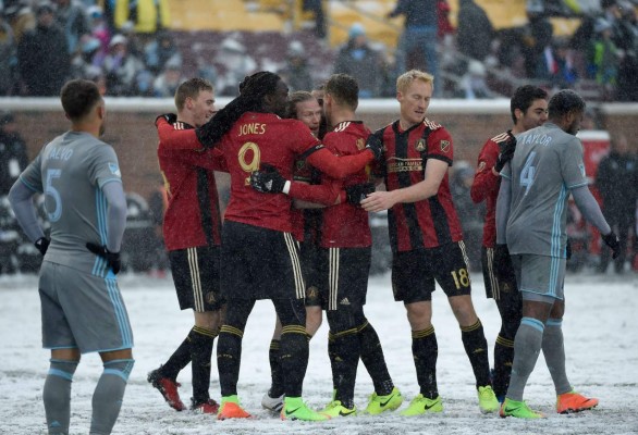 Las fotografías más sorprendentes del Atlanta-Minnesota bajo la nieve en la MLS