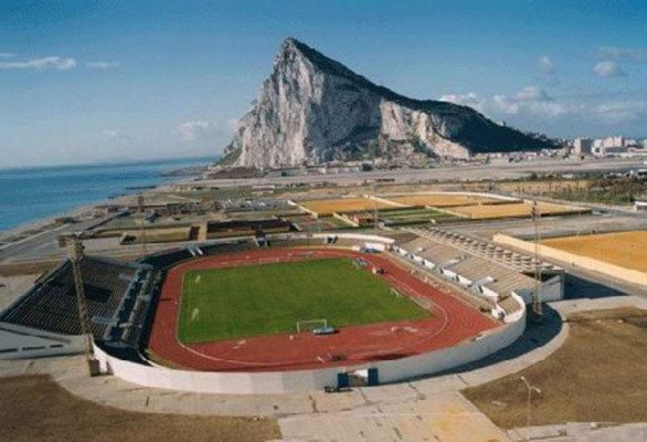 Así es la nueva casa del hondureño Bryan Barrios en el Linense de la Tercera División de España