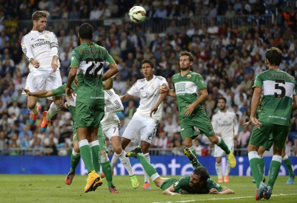 Real Madrid le da una Manita al Elche goleó (5-1)