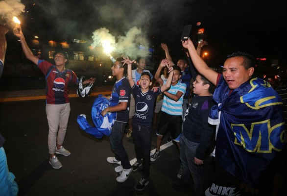 FOTOS: La fiesta de los motagüenses que se tomaron las calles de la capital