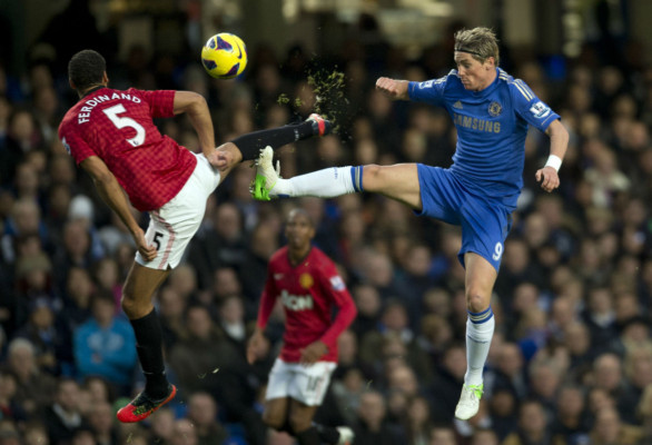Manchester United le quita el invicto al Chelsea