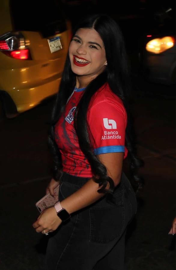 No se vio tv: la dedicatoria especial de los jugadores de Olimpia a Demetri Gordon, el “infierno” de la Ultra Fiel y el niño llegó con su pepe